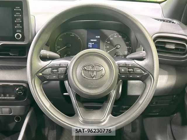 Toyota YARIS 2023-07 8690915-10