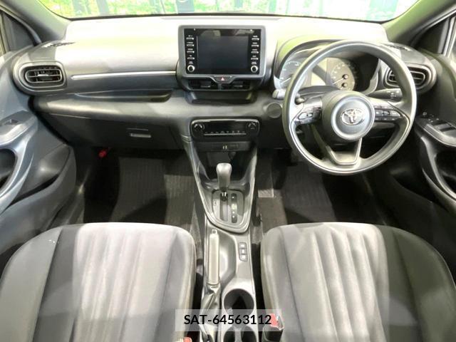 Toyota YARIS 2021-07 8691042-1