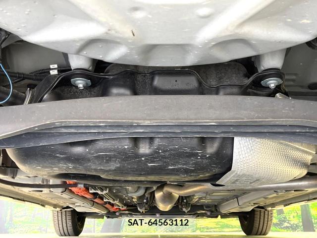 Toyota YARIS 2021-07 8691042-18