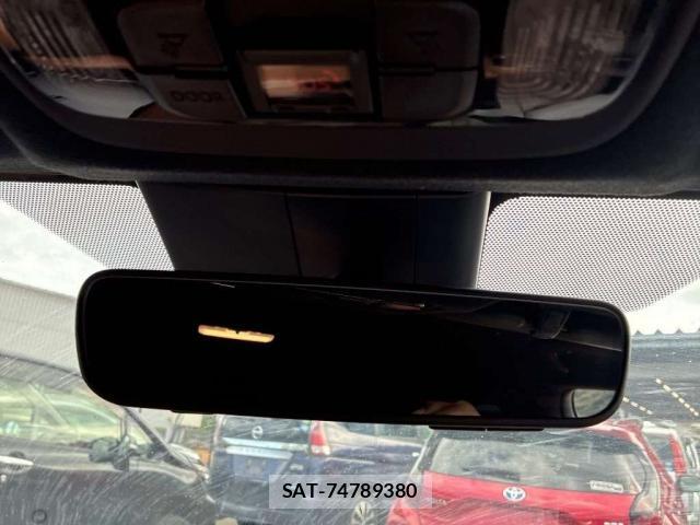Toyota YARIS 2023-08 8691484-11