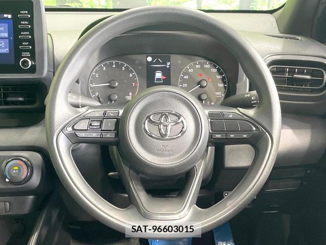 Toyota YARIS 2023-03 8691805-10