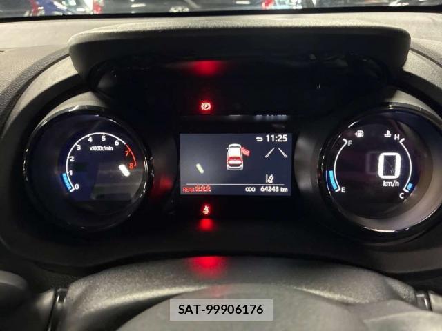 Toyota YARIS 2023-05 8691882-14
