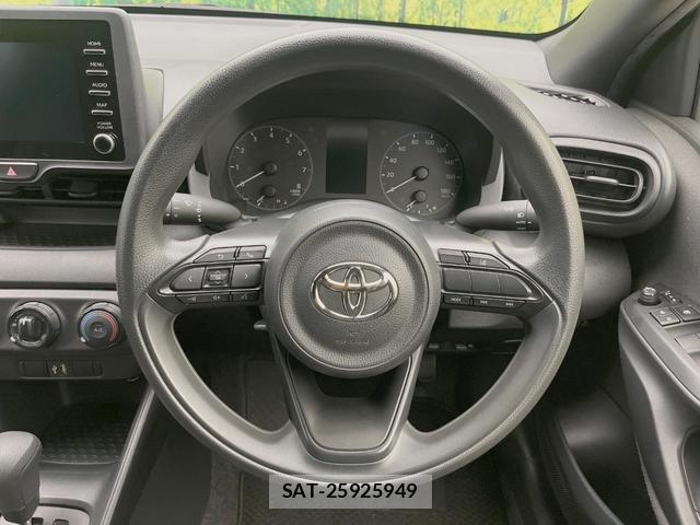 Toyota YARIS 2021-07 8691936-10