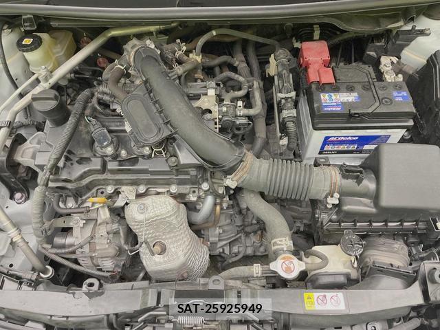 Toyota YARIS 2021-07 8691936-17