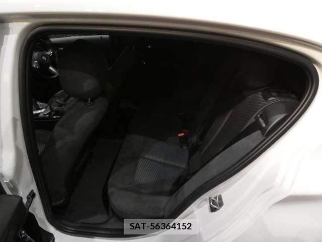 Bmw 1 SERIES 2018-03 8728624-16