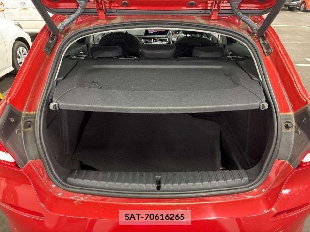 Bmw 1 SERIES 2021-09 8729974-9