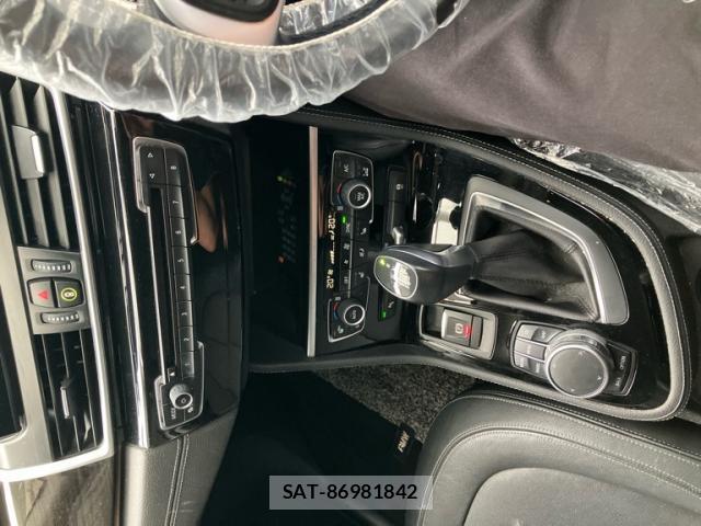Bmw 2 SERIES 2017-07 8727338-17