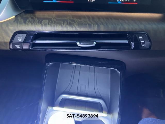 Bmw 2 SERIES 2023-05 8730931-15