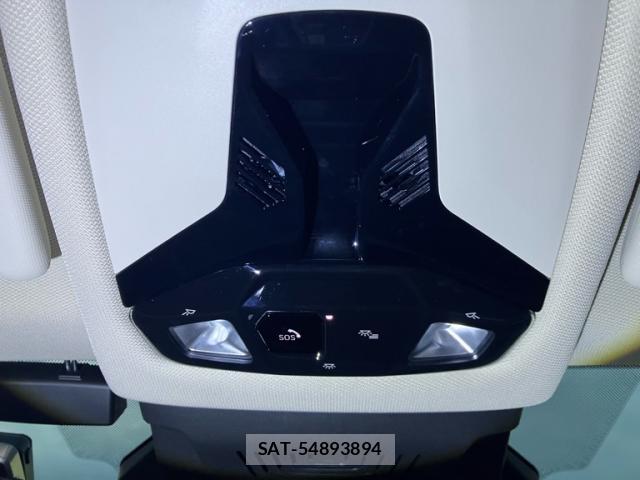 Bmw 2 SERIES 2023-05 8730931-16