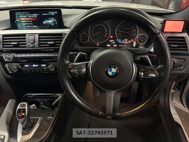Bmw 3 SERIES 2018-03 8729991-2