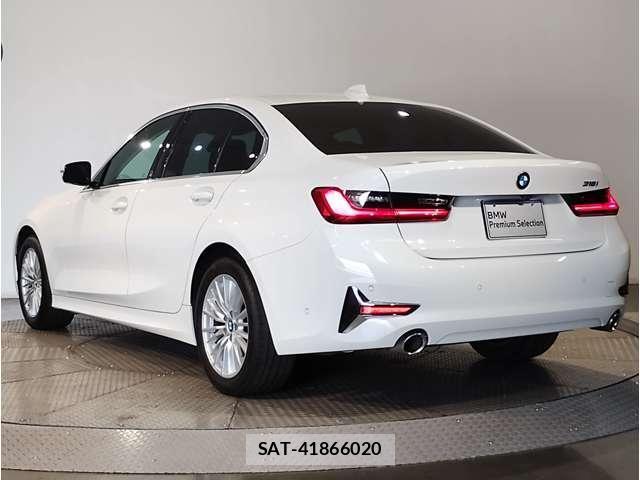 Bmw 3 SERIES 2021-08 8730051-14