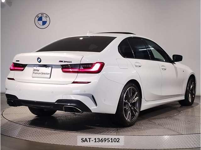 Bmw 3 SERIES 2022-03 8730052-1