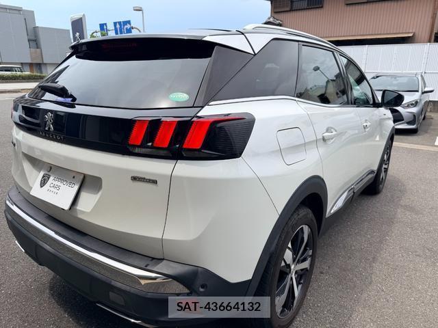 Peugeot 3008 2019-06 8730265-4