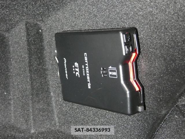 Peugeot 308 2023-04 8726937-14
