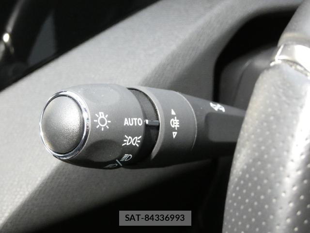 Peugeot 308 2023-04 8726937-7