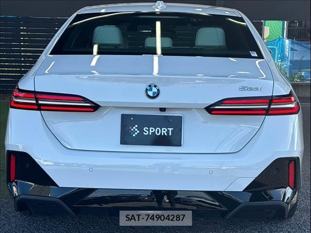 Bmw 5 SERIES 2024-10 8728644-15