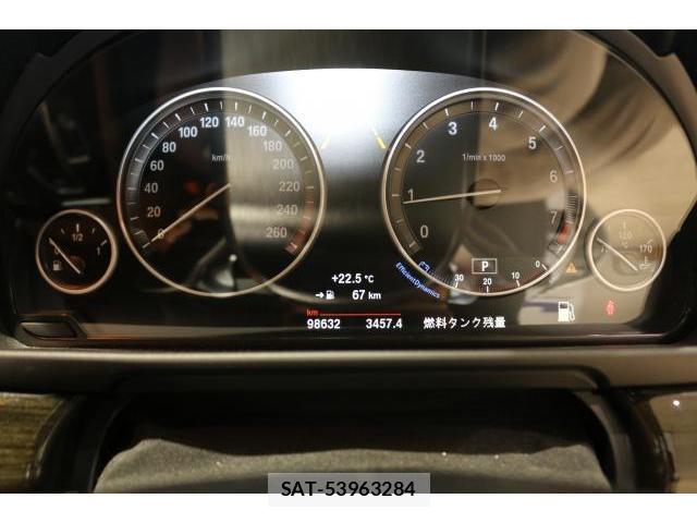 Bmw 5 SERIES 2017-03 8730603-17