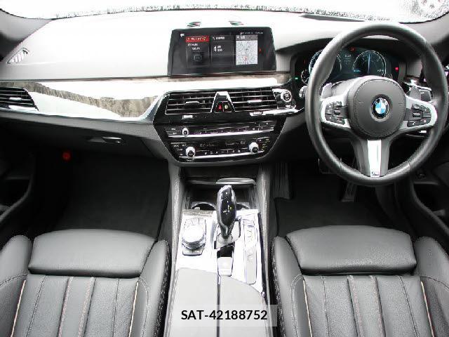 Bmw 5 SERIES 2018-01 8731009-1