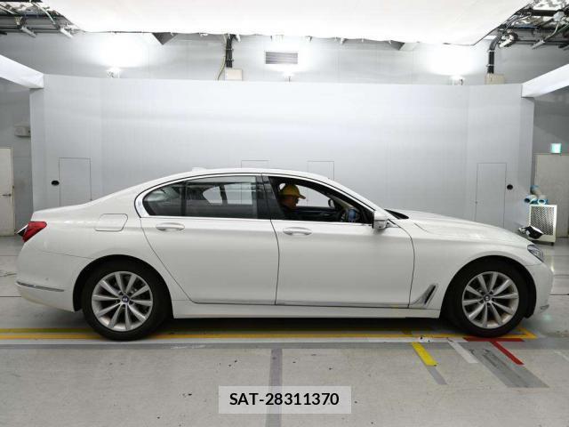 Bmw 7 SERIES 2016-12 8729970-8