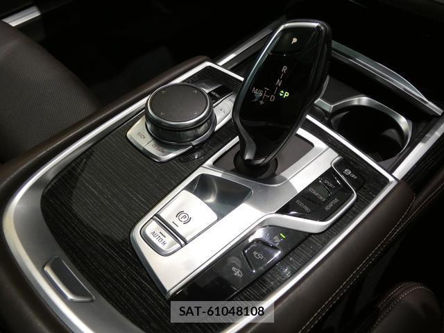 Bmw 7 SERIES 2018-09 8730427-10
