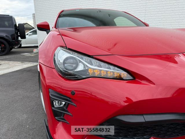 Toyota 86 2017-03 8726085-18