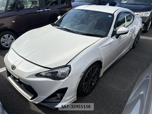 Toyota 86 2016-03 8727545-1
