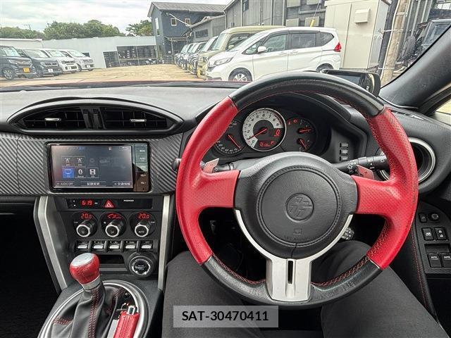 Toyota 86 2016-01 8728332-19