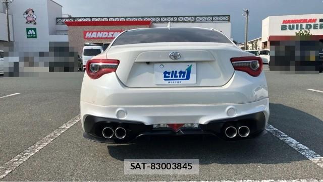 Toyota 86 2017-02 8729558-1