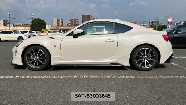 Toyota 86 2017-02 8729558-10