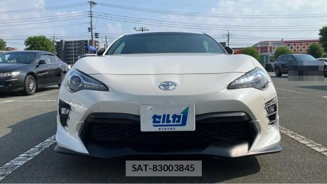 Toyota 86 2017-02 8729558-9
