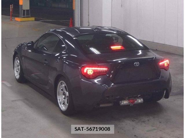 Toyota 86 2017-07 8729765-1