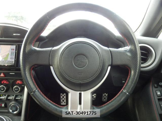 Toyota 86 2013-03 8730581-15