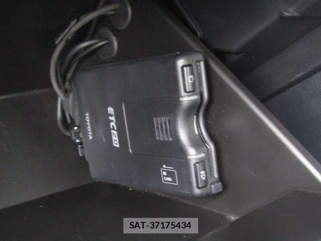 Toyota 86 2017-10 8731158-10