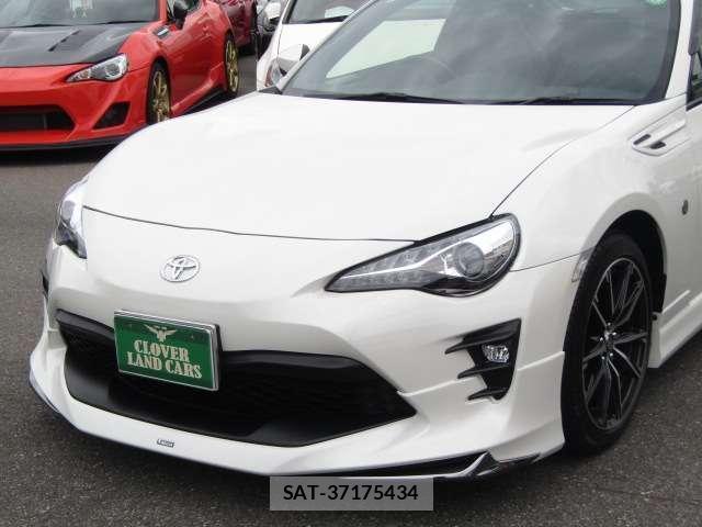 Toyota 86 2017-10 8731158-3