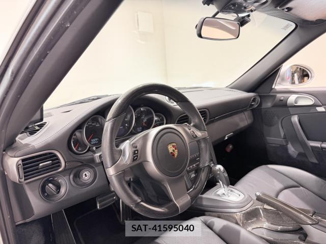 Porsche 911 2009-09 8726560-3