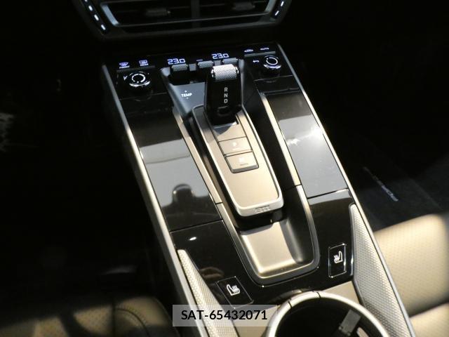 Porsche 911 2021-09 8727536-13