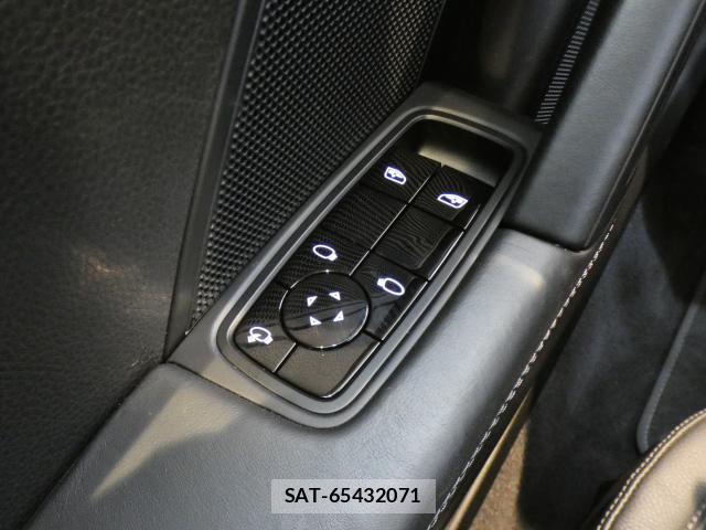 Porsche 911 2021-09 8727536-17