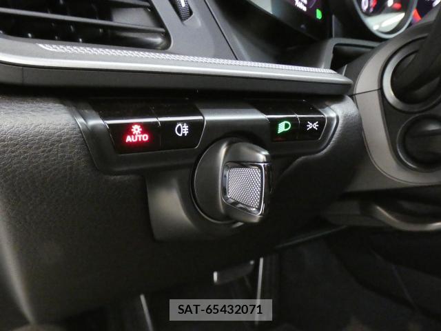 Porsche 911 2021-09 8727536-18