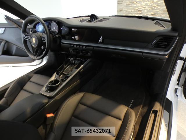 Porsche 911 2021-09 8727536-6