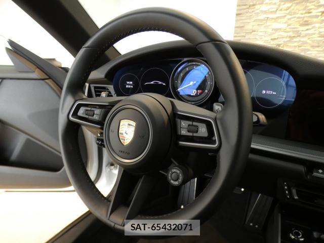 Porsche 911 2021-09 8727536-7