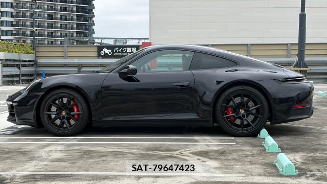 Porsche 911 2025-07 8729611-10