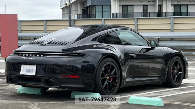 Porsche 911 2025-07 8729611-12
