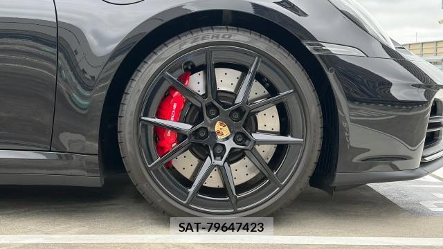 Porsche 911 2025-07 8729611-8
