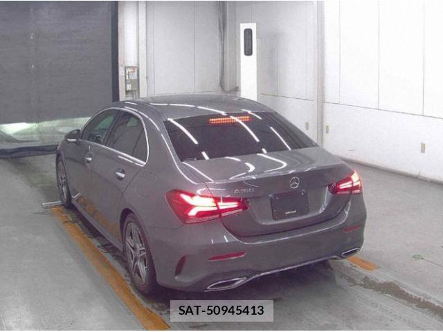 Mercedes Benz A-CLASS 2019-11 8727879-1