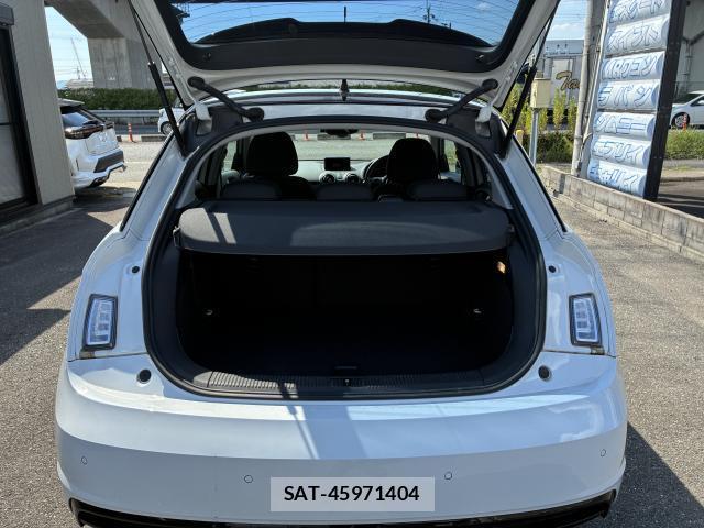 Audi A1 2018-09 8728341-14