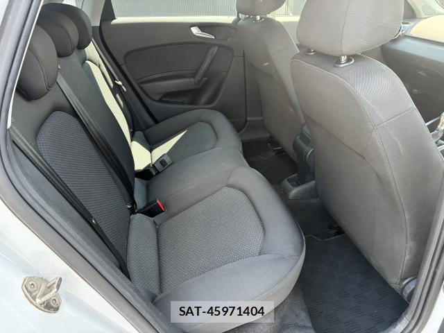 Audi A1 2018-09 8728341-2