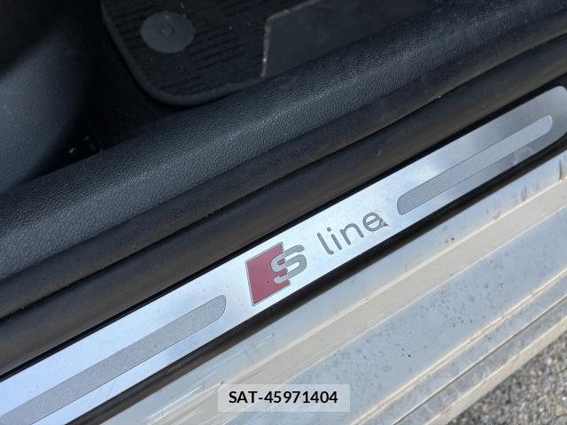 Audi A1 2018-09 8728341-3