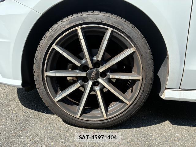 Audi A1 2018-09 8728341-8