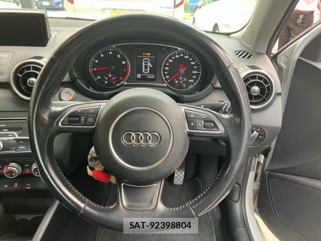 Audi A1 2017-12 8727499-6
