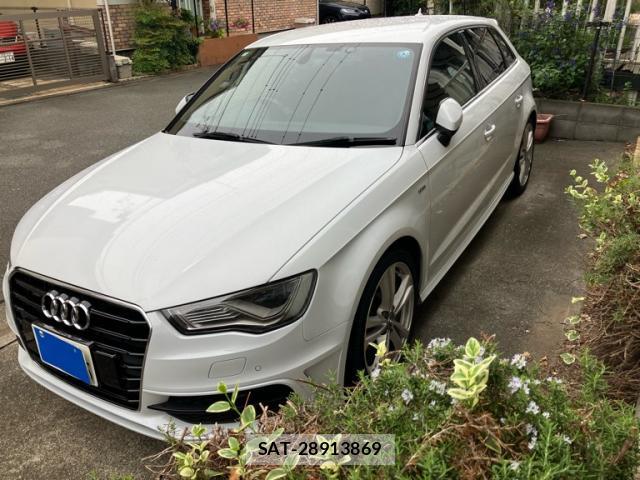 Audi E-TRON 2014-12 8728614-1